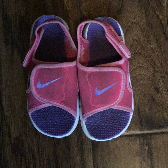 purple nike sandals
